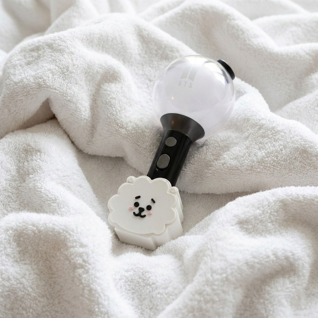 Soporte Lightstick BTS: RJ (Jin) – Edición Coleccionista
